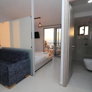 Vourtaréa Apartamento