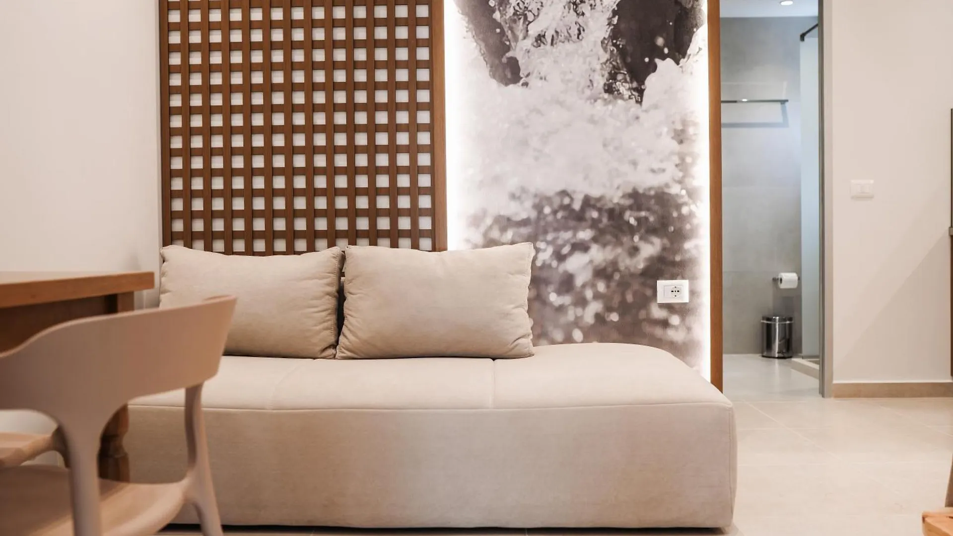 Stefaneli Studios Himare Aparthotel